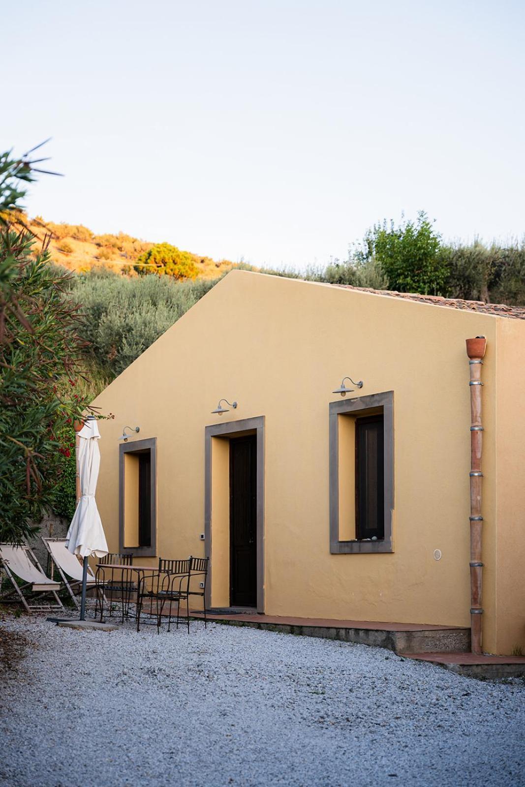 Bioagriturismo Antica Sena Milici Eksteriør billede